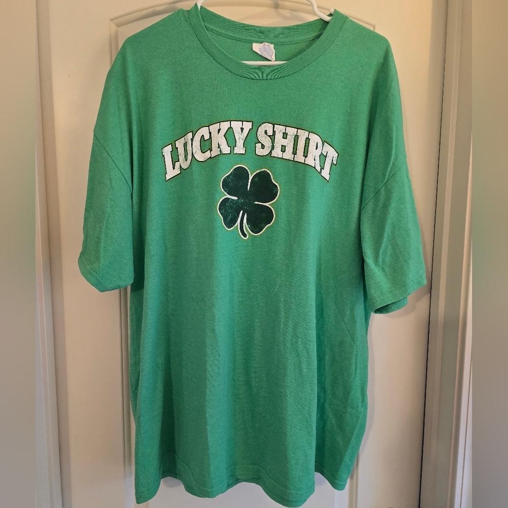 Women's Plus Size T-shirt w/Shamrock Graphic "Lucky Shirt"
